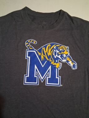 University Of Memphis "Go Tigers Go" Tee Size Medium